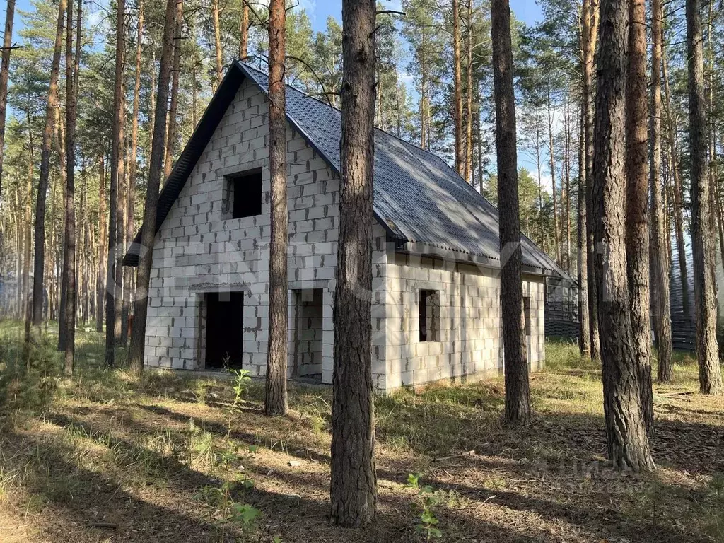 Дом в Липецкая область, Грязинский район, Ярлуковский сельсовет, с. ... - Фото 0