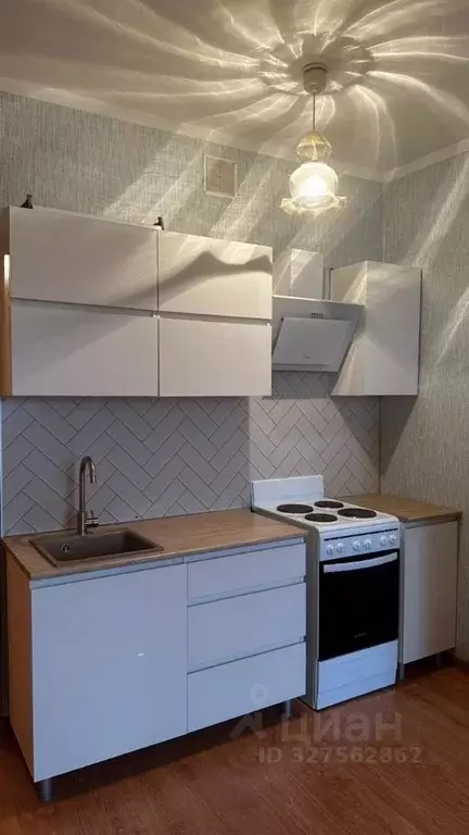 Студия Московская область, Реутов Юбилейный просп., 72 (28.0 м) - Фото 2