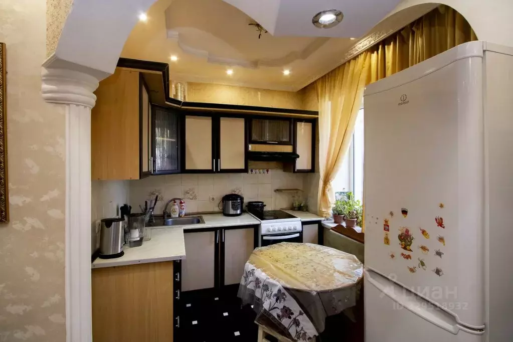 1-к кв. Тюменская область, Тюмень ул. Орджоникидзе, 1А (32.0 м) - Фото 2