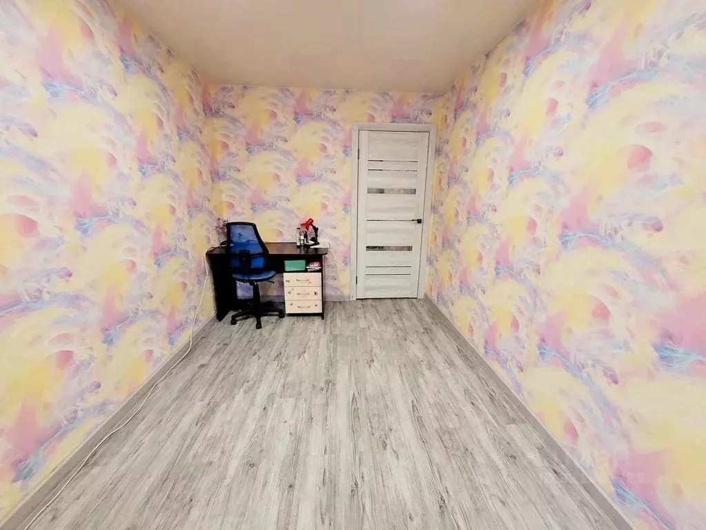 3-к кв. Кировская область, Киров ул. Опарина, 10 (56.8 м) - Фото 2