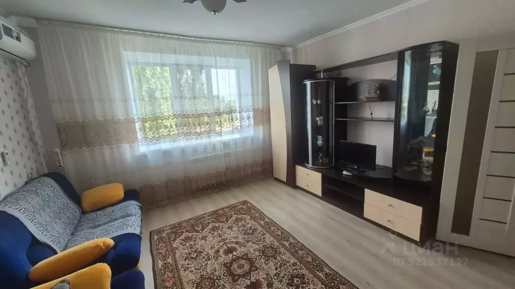 3-к кв. Липецкая область, Елец ул. Коммунаров, 119А (65.0 м) - Фото 1