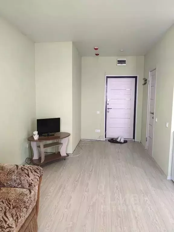 Студия Приморский край, Владивосток ул. Нейбута, 4А (28.0 м) - Фото 1