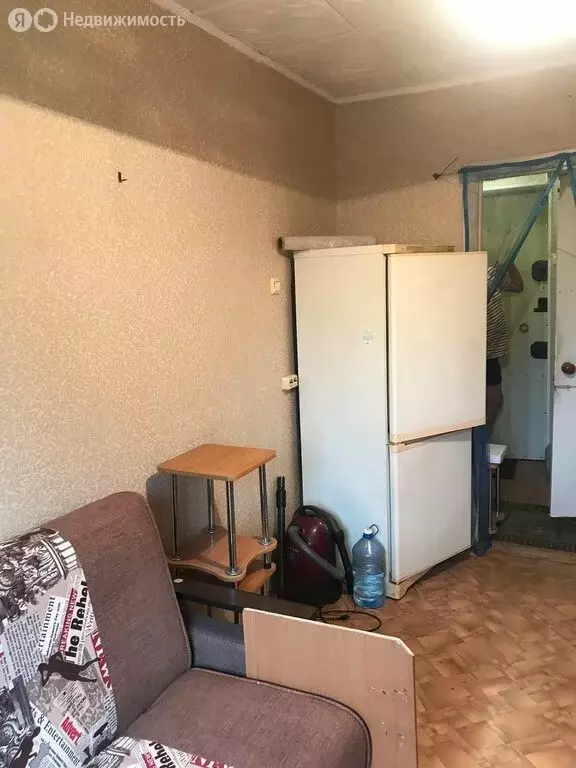 Квартира-студия: Красноярск, Спортивная улица, 180 (13.5 м) - Фото 1