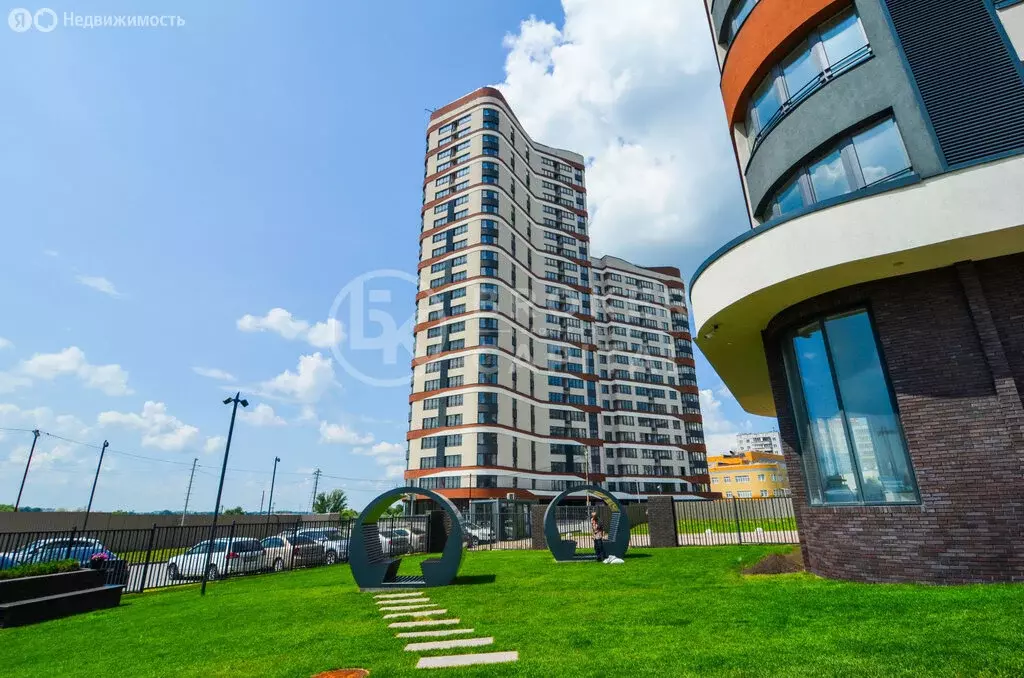 3-комнатная квартира: Новосибирск, Железнодорожный район, Прибрежная ... - Фото 0