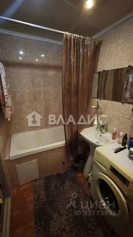 2-к кв. Бурятия, Улан-Удэ ул. Шумяцкого, 9 (47.1 м) - Фото 1