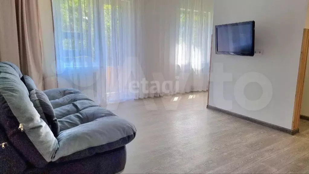 1-к. квартира, 28,5 м, 2/5 эт. - Фото 0