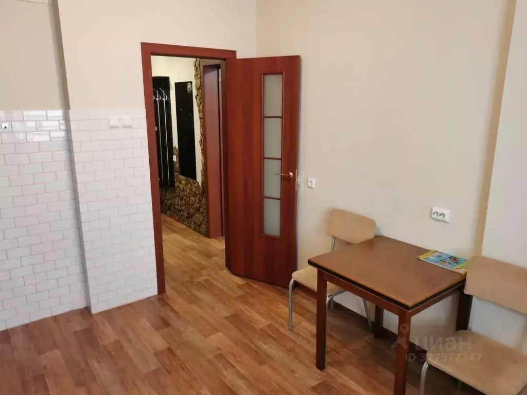 1-к кв. Новосибирская область, Новосибирск Родники мкр, ул. ... - Фото 2