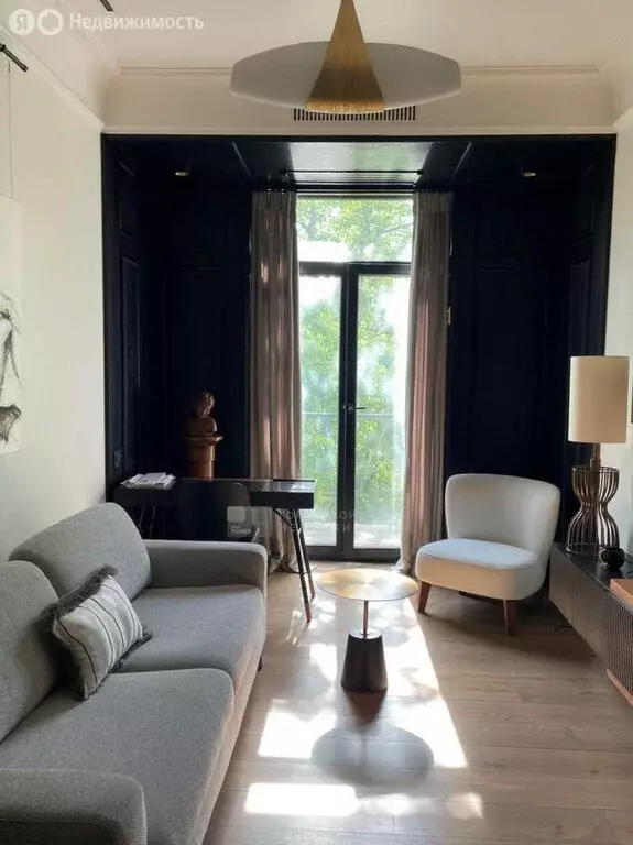 2-комнатная квартира: Москва, Малая Бронная улица, 17 (50 м) - Фото 1