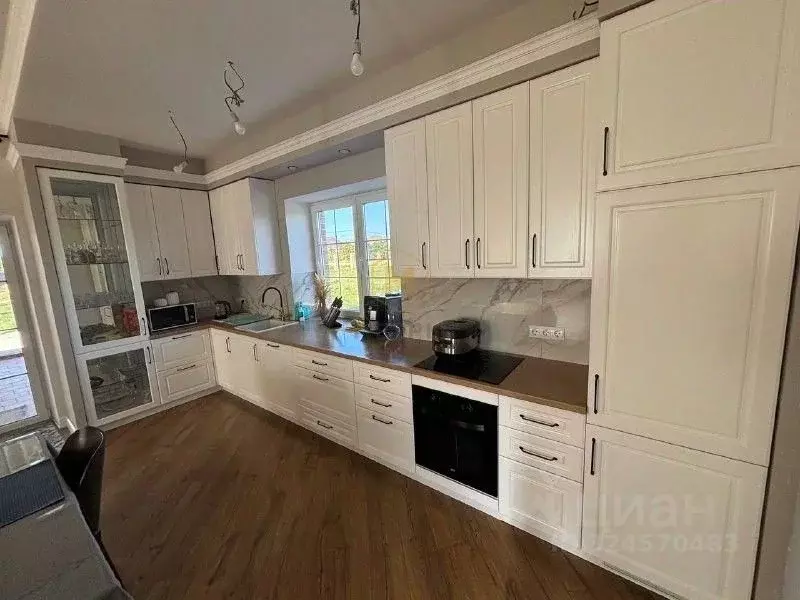 Дом в Белгородская область, Белгородский район, Тавровское с/пос, с. ... - Фото 1