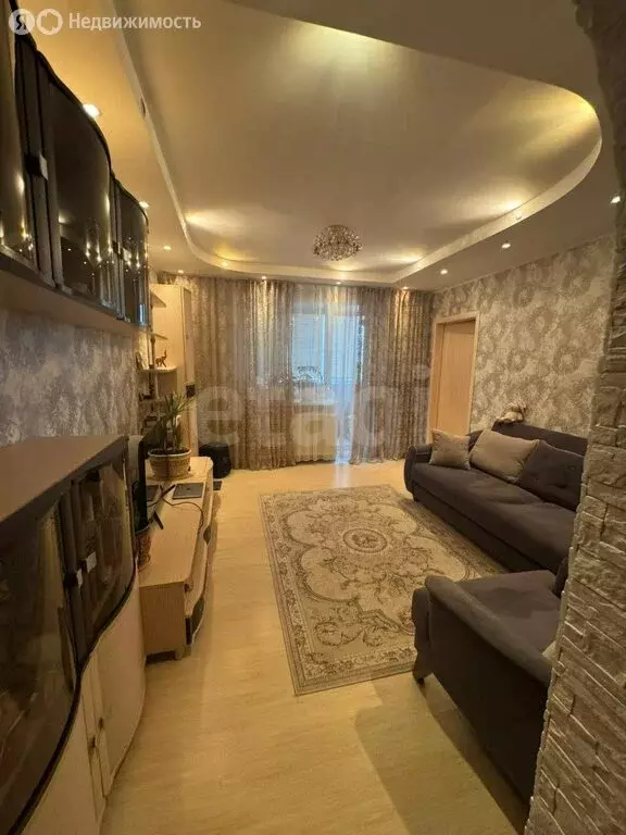 3-комнатная квартира: Ишим, улица Свердлова, 43 (59.3 м) - Фото 1