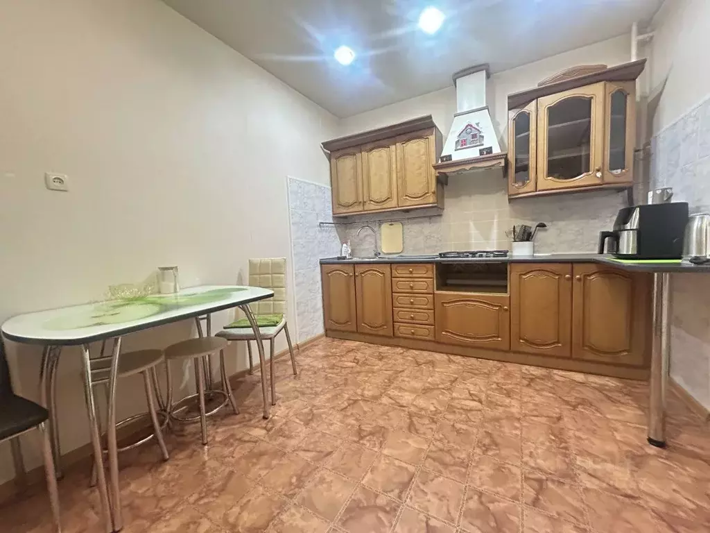 2-к кв. Саратовская область, Энгельс Рабочая ул., 117 (60.0 м) - Фото 1