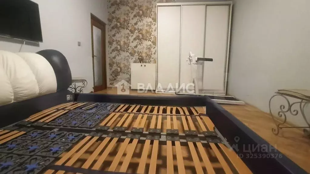 2-к кв. Бурятия, Улан-Удэ ул. Смолина, 54А (68.4 м) - Фото 1