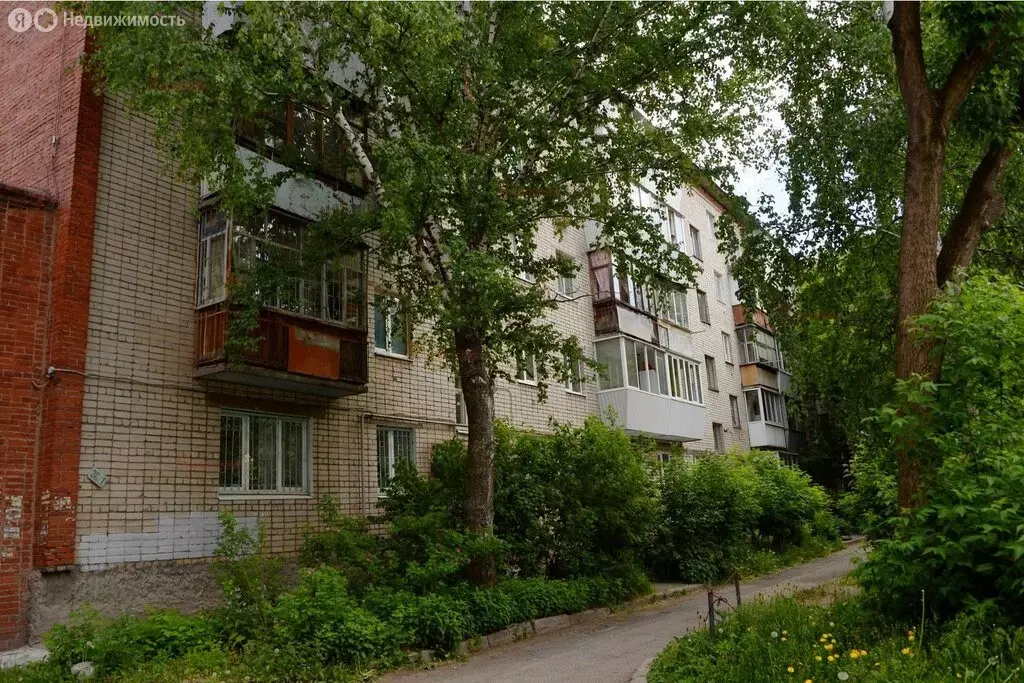 3-комнатная квартира: Екатеринбург, Студенческая улица, 36к1 (59 м) - Фото 1