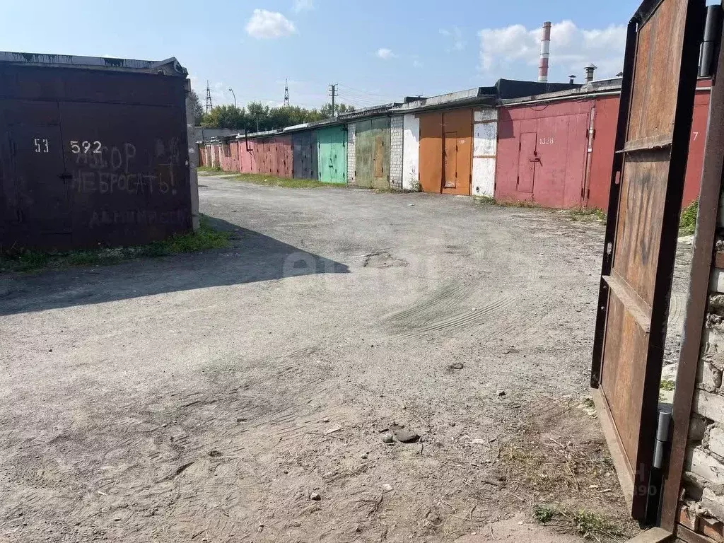 Гараж в Тюменская область, Тюмень Дамбовская ул., 55с23/1338 (20 м) - Фото 1