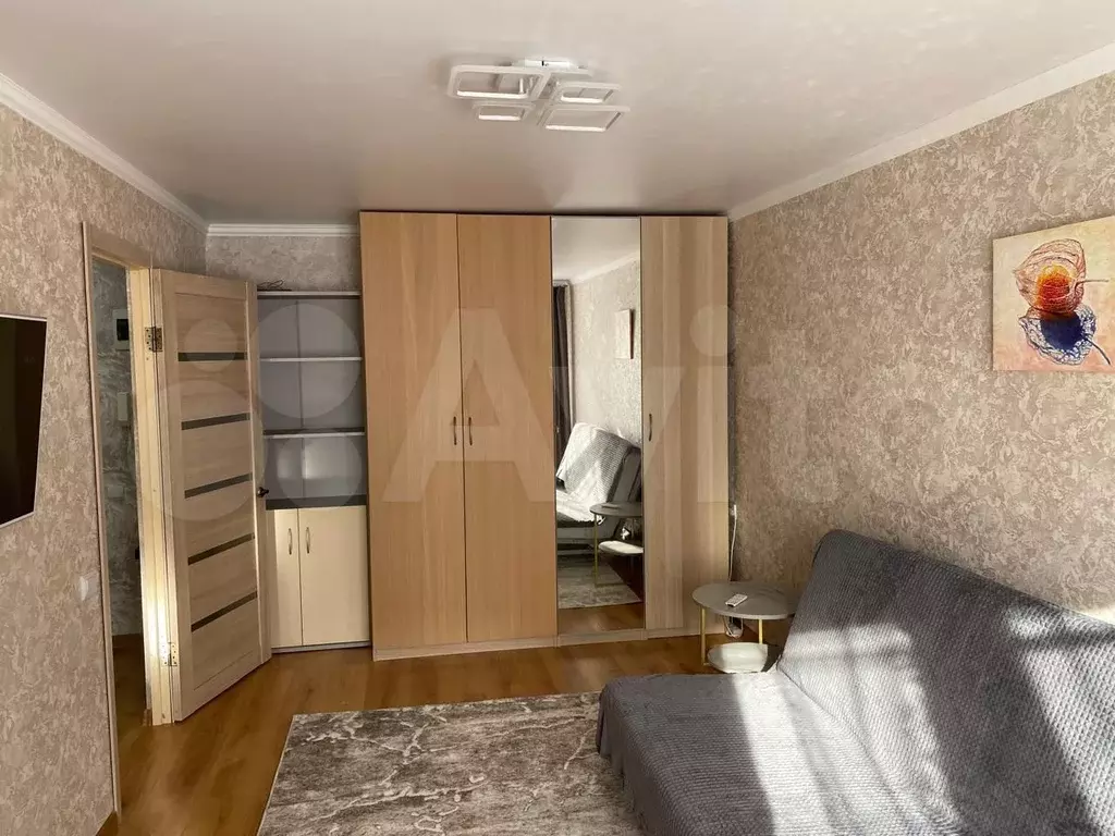 1-к. квартира, 30 м, 5/5 эт. - Фото 1