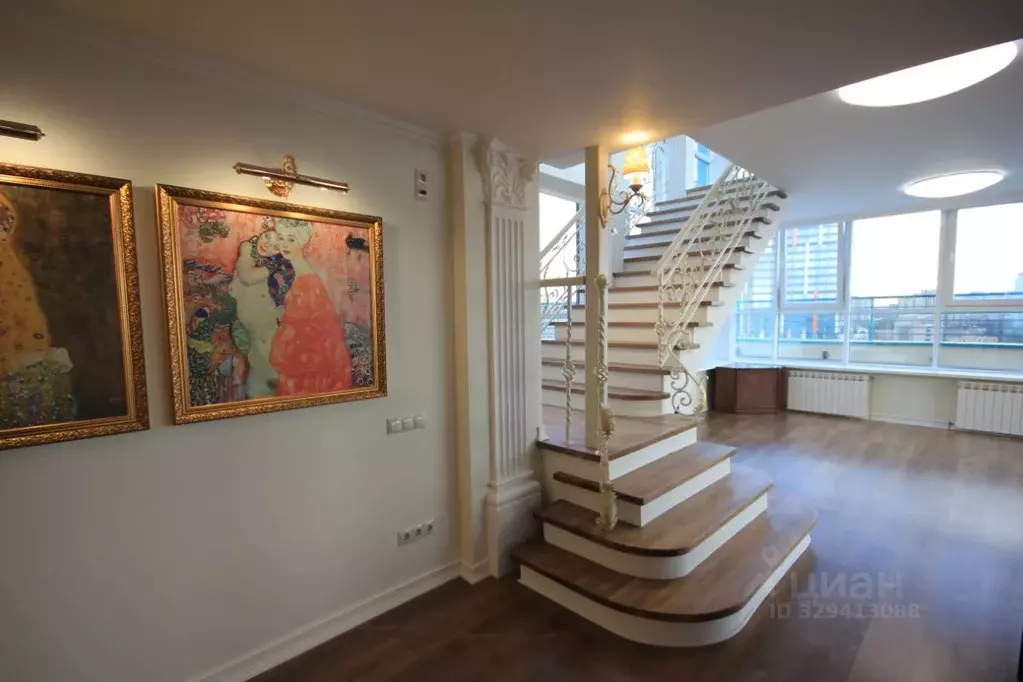 5-к кв. Москва Минская ул., 1ГК1 (350.0 м) - Фото 1