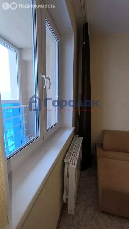 1-комнатная квартира: Каменск-Уральский, улица Суворова, 20 (32.1 м) - Фото 1