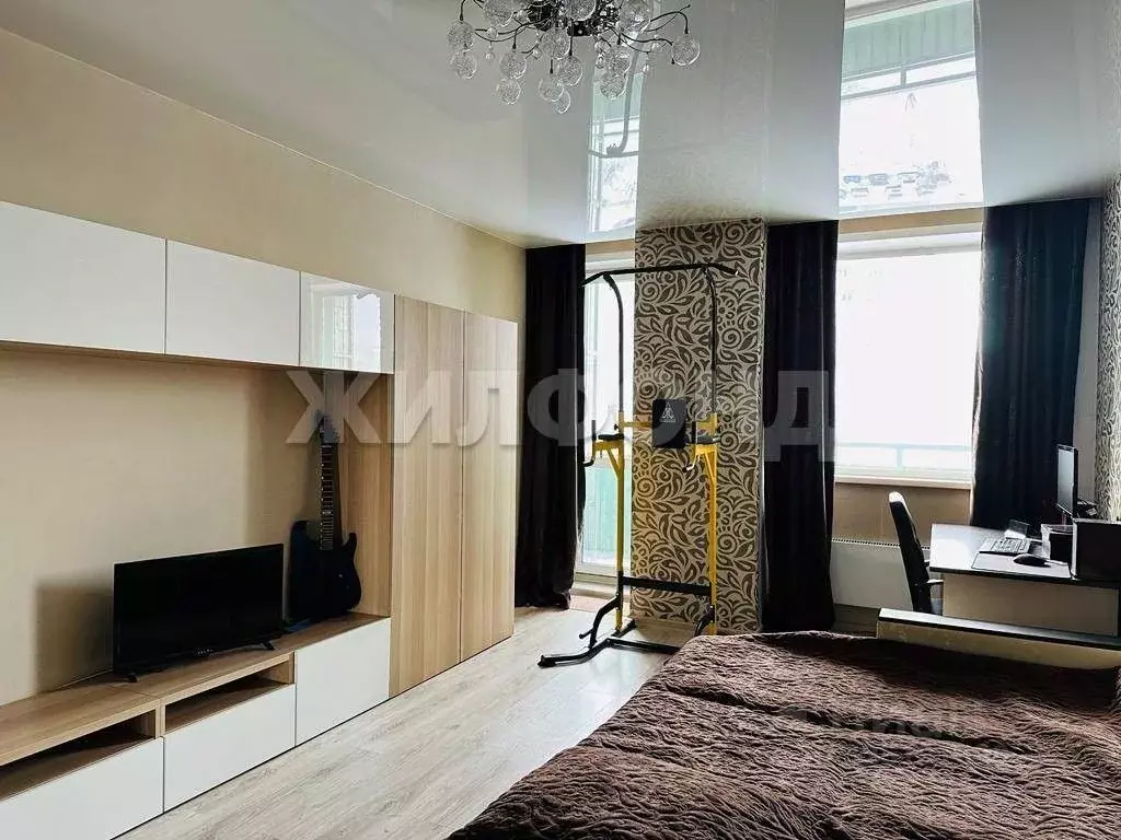 1-к кв. Новосибирская область, Новосибирск ул. Есенина, 12/2 (33.2 м) - Фото 1