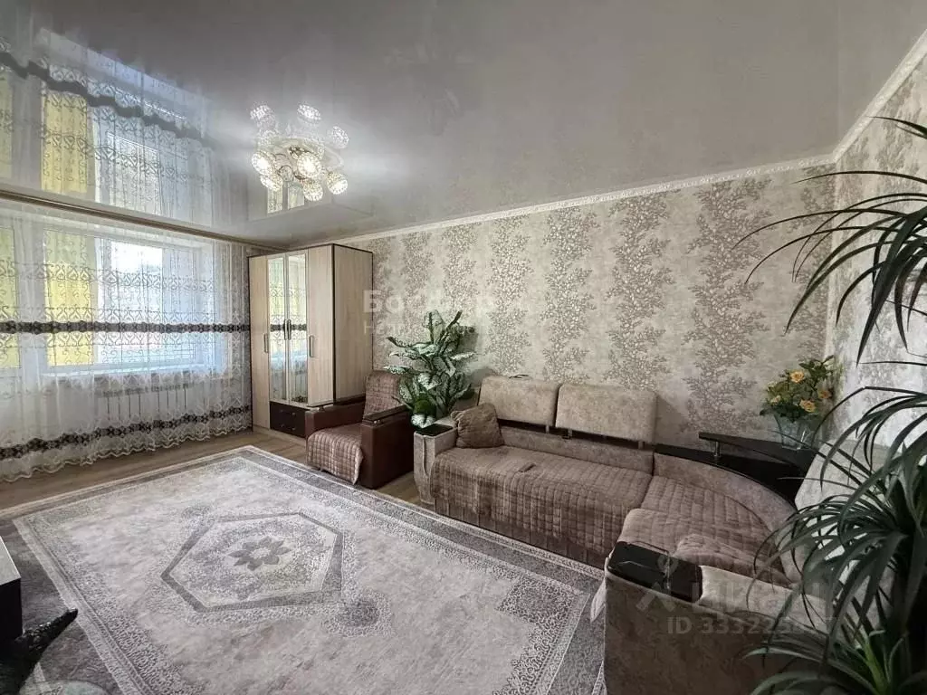 3-к кв. Крым, Феодосия ул. Володарского, 37 (70.9 м) - Фото 1