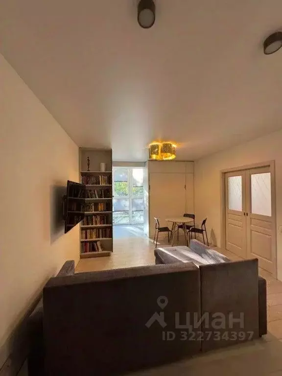 2-к кв. Калининградская область, Калининград Малый пер., 3 (40.0 м) - Фото 1