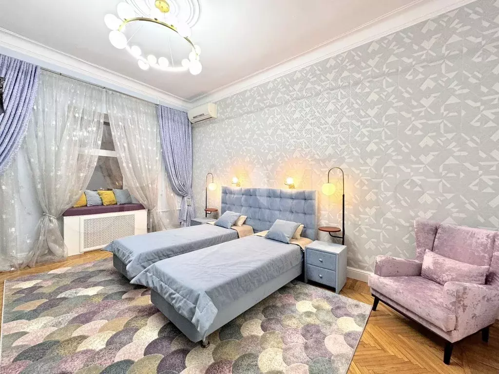 5-к. квартира, 180 м, 3/5 эт. - Фото 1