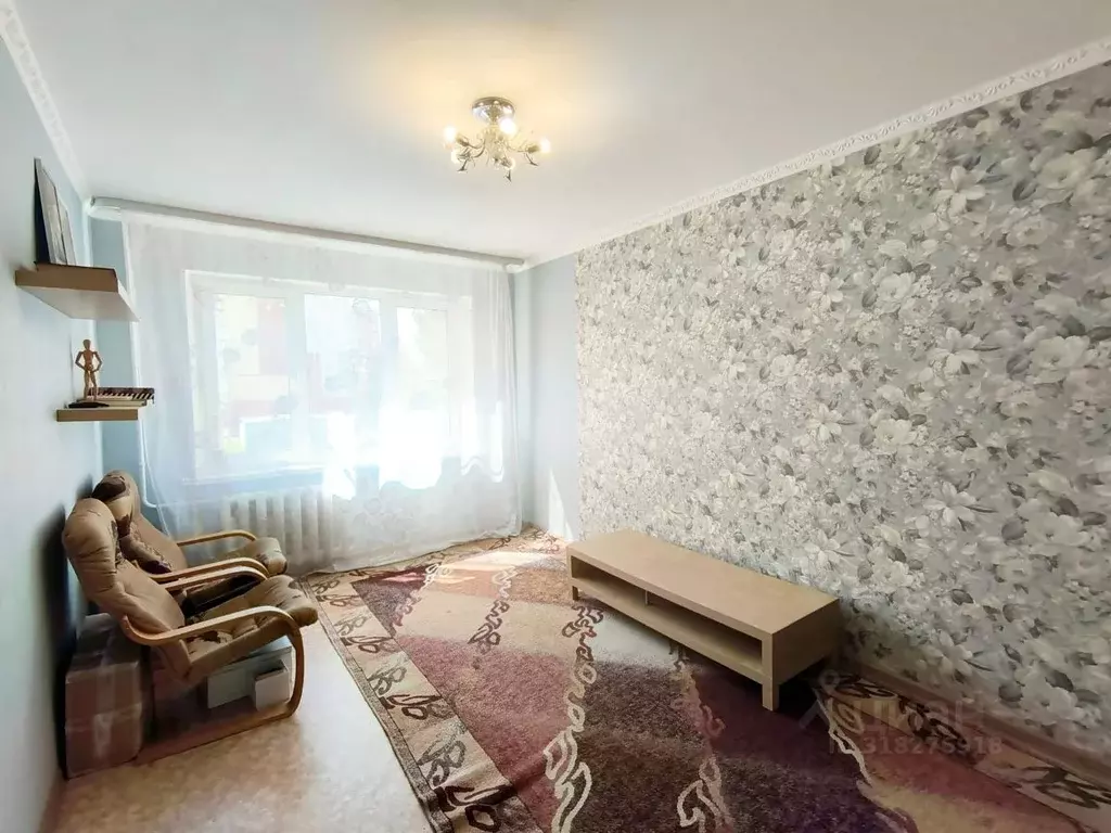 2-к кв. Омская область, Омск ул. Завертяева, 9к2 (51.0 м) - Фото 0