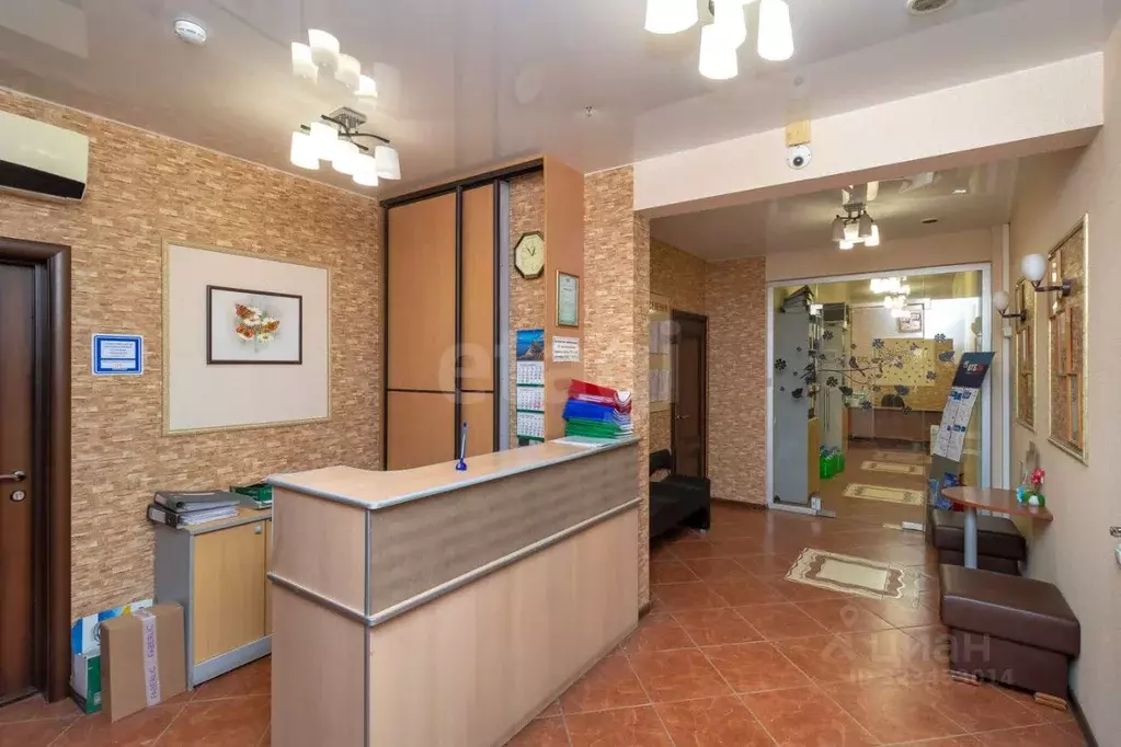 Помещение свободного назначения в Тюменская область, Тюмень ул. ... - Фото 2