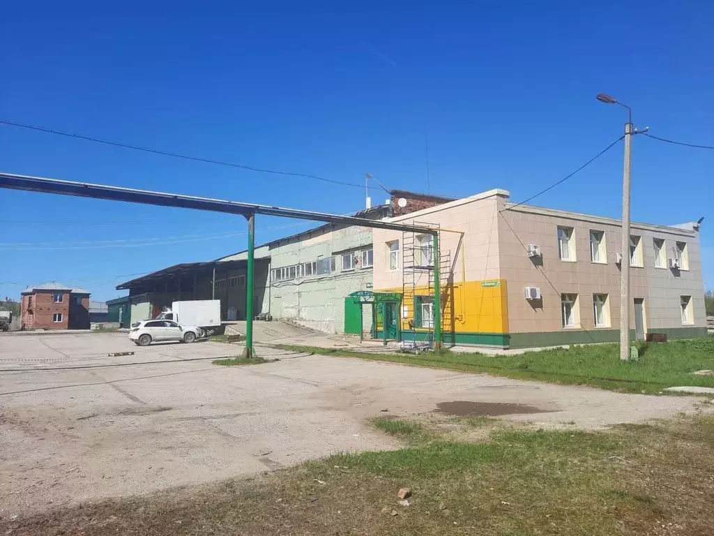 Склад в Коми, Ухта пос. УРМЗ, ул. Печорская, 39с1 (5000 м) - Фото 1