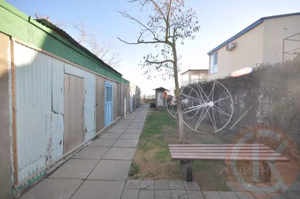 Участок в Крым, Евпатория городской округ, Заозерное пгт ул. Аллея ... - Фото 2