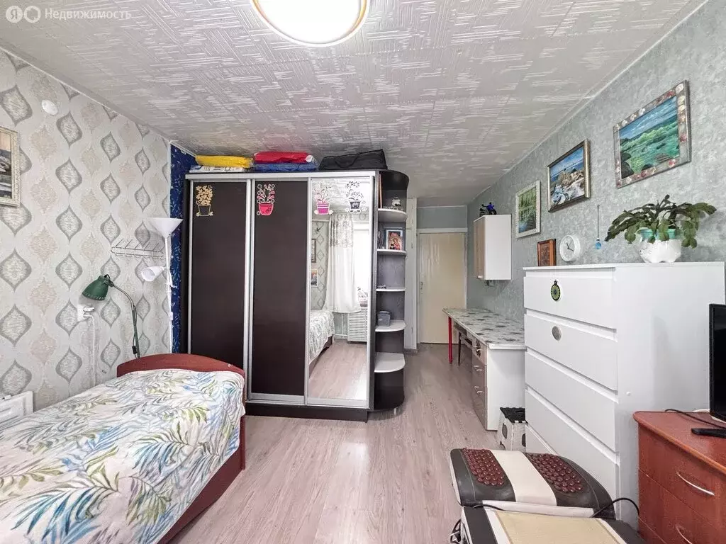 1к в 5-комнатной квартире (25.2 м) - Фото 2