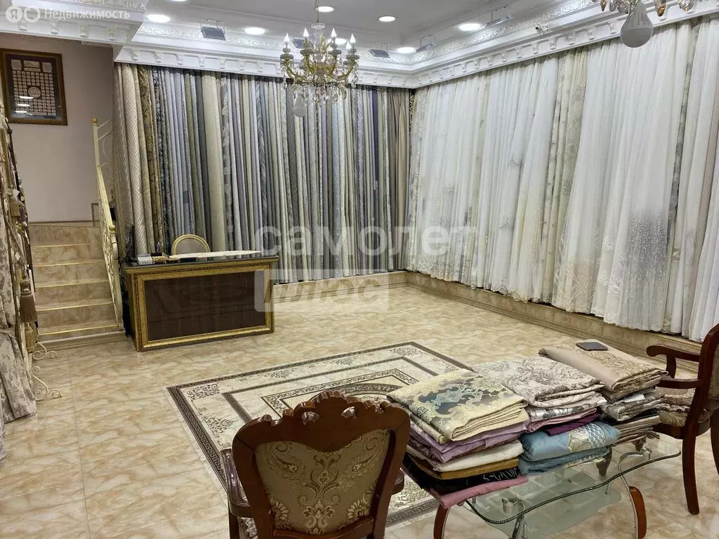 Торговая площадь (162 м) - Фото 2