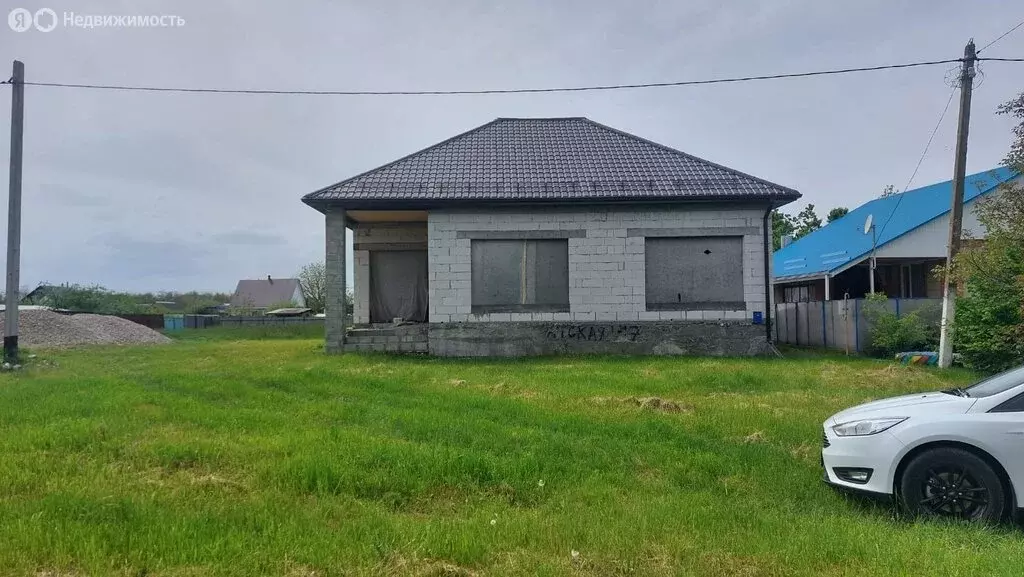 Дом в посёлок городского типа Мостовской, Братская улица (110 м) - Фото 2