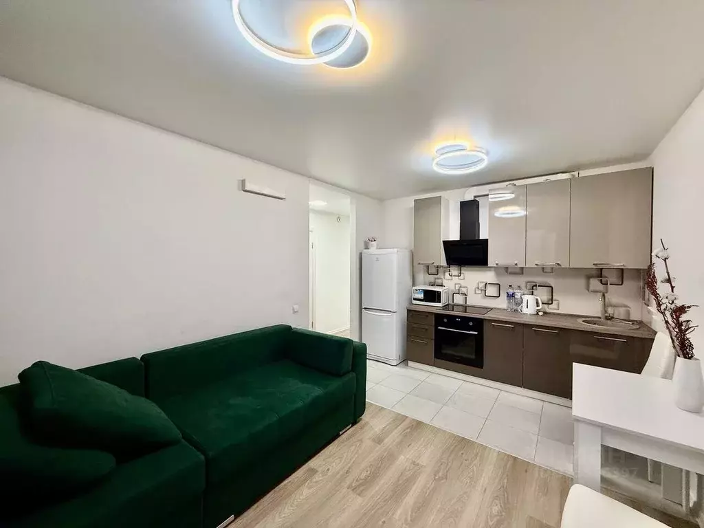 3-к кв. Свердловская область, Екатеринбург пер. Полимерный, 9 (61.9 м) - Фото 1