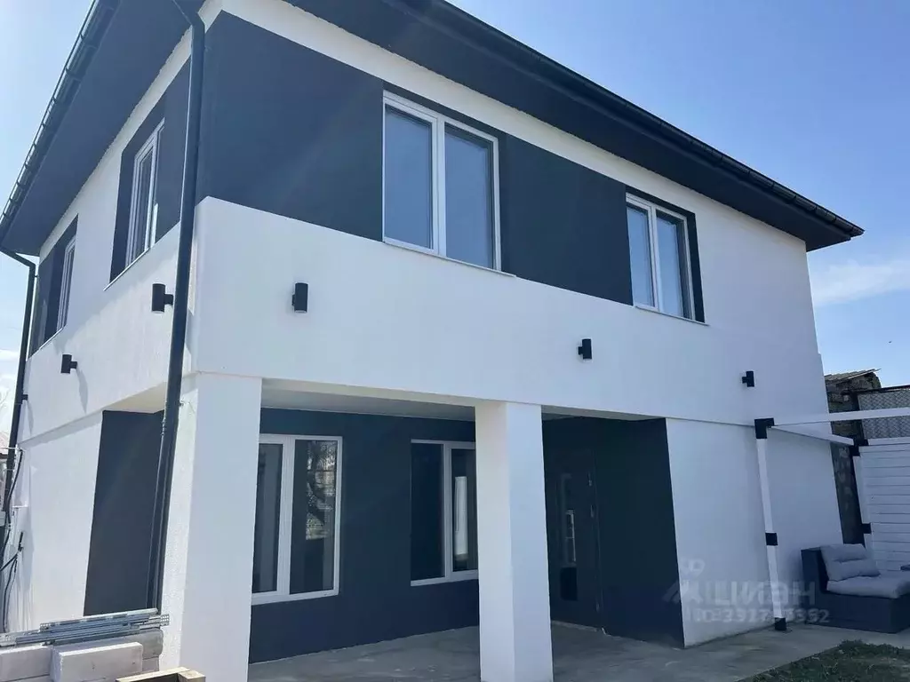 Дом в Крым, Бахчисарайский район, с. Вилино ул. Южная, 11Б (110 м) - Фото 1
