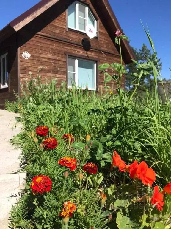 Дом в Карелия, Олонецкий национальный муниципальный район, пос. ... - Фото 1