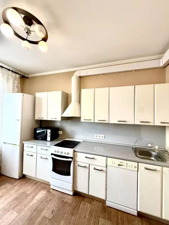 3-к кв. Санкт-Петербург Хасанская ул., 10к2 (81.3 м) - Фото 2