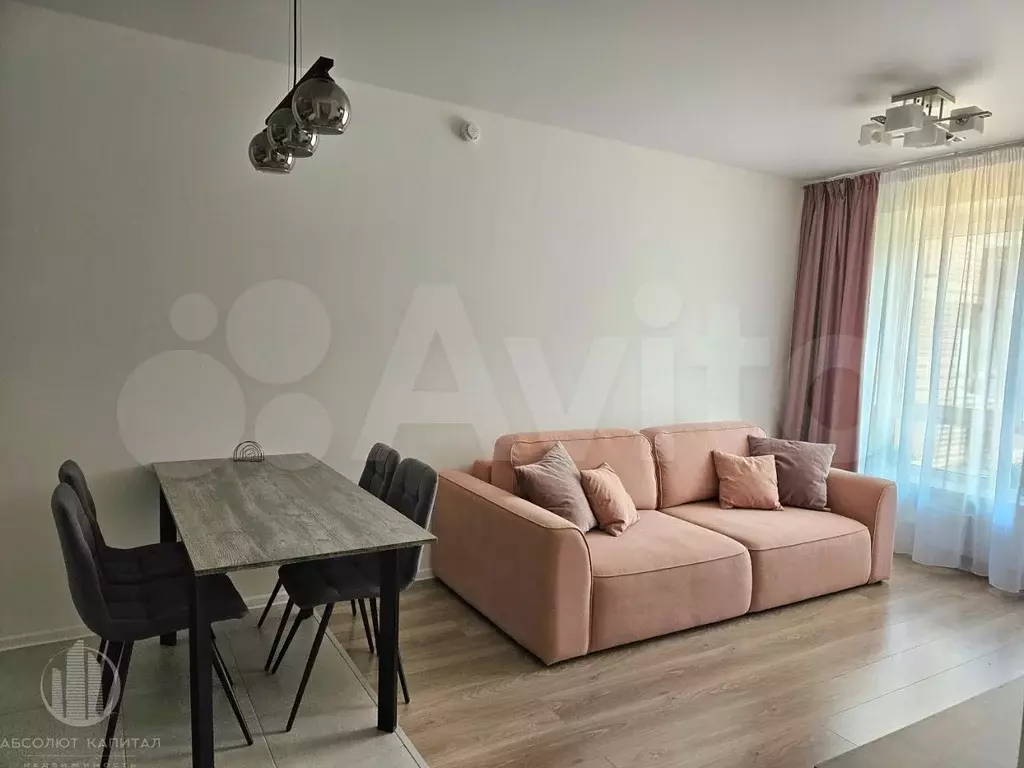 2-к. квартира, 58 м, 7/15 эт. - Фото 1