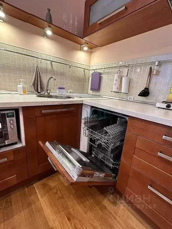 2-к кв. Новосибирская область, Новосибирск ул. Семьи Шамшиных, 58 ... - Фото 2