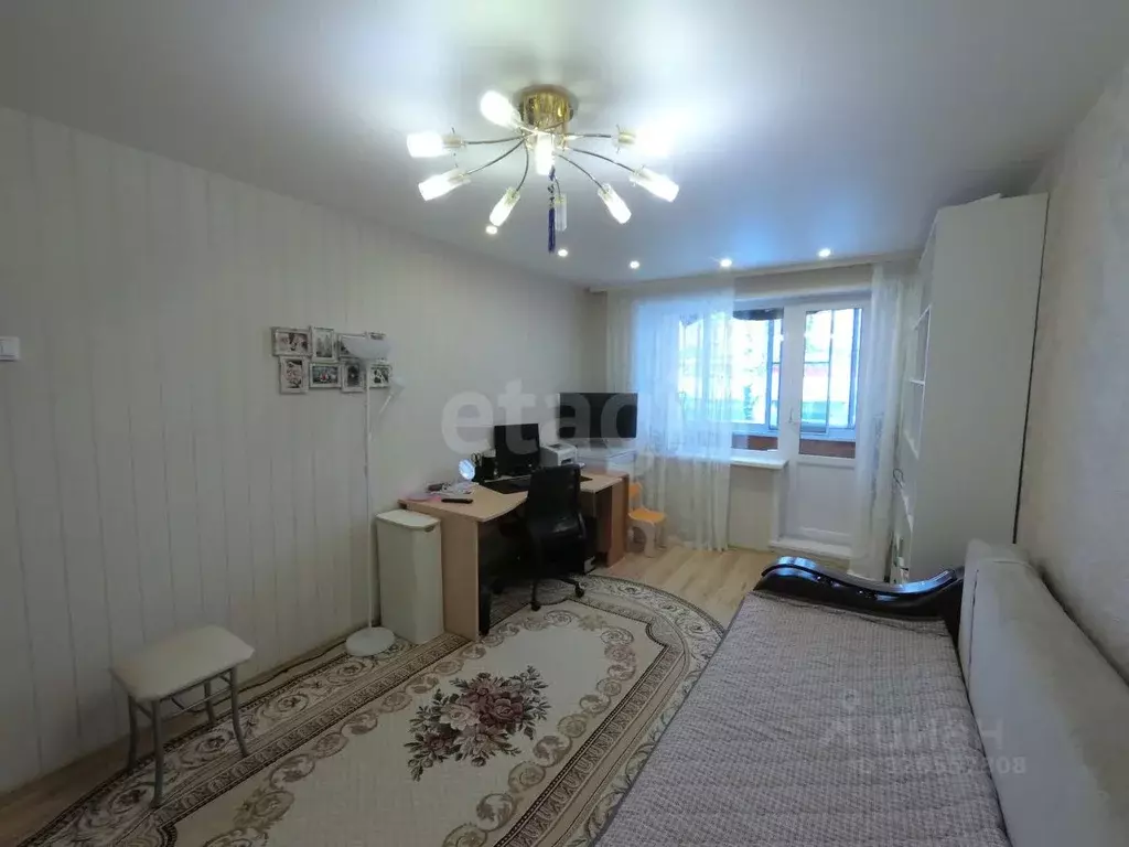 3-к кв. Коми, Сыктывкар ул. Чкалова, 25 (60.6 м) - Фото 1