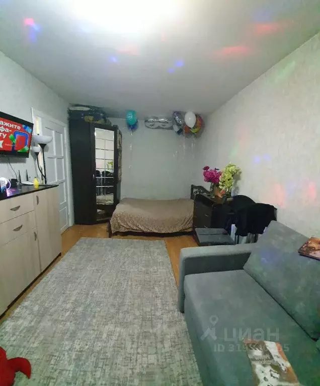 1-к кв. Псковская область, Псков Юбилейная ул., 44 (36.0 м) - Фото 1