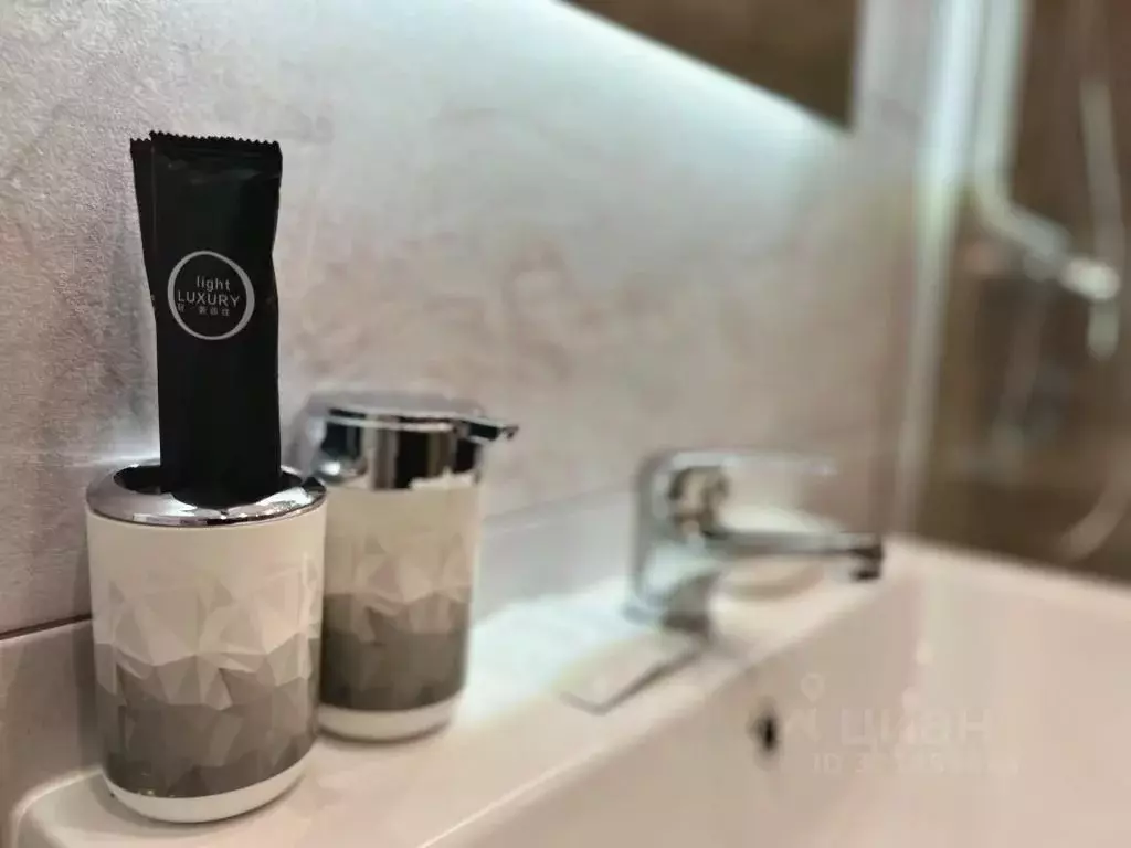 1-к кв. Красноярский край, Красноярск ул. Партизана Железняка, 38 ... - Фото 2