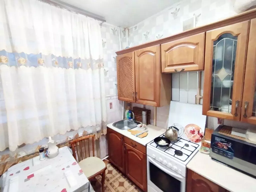 3-к кв. Тульская область, Новомосковск Березовая ул., 18 (67.0 м) - Фото 0