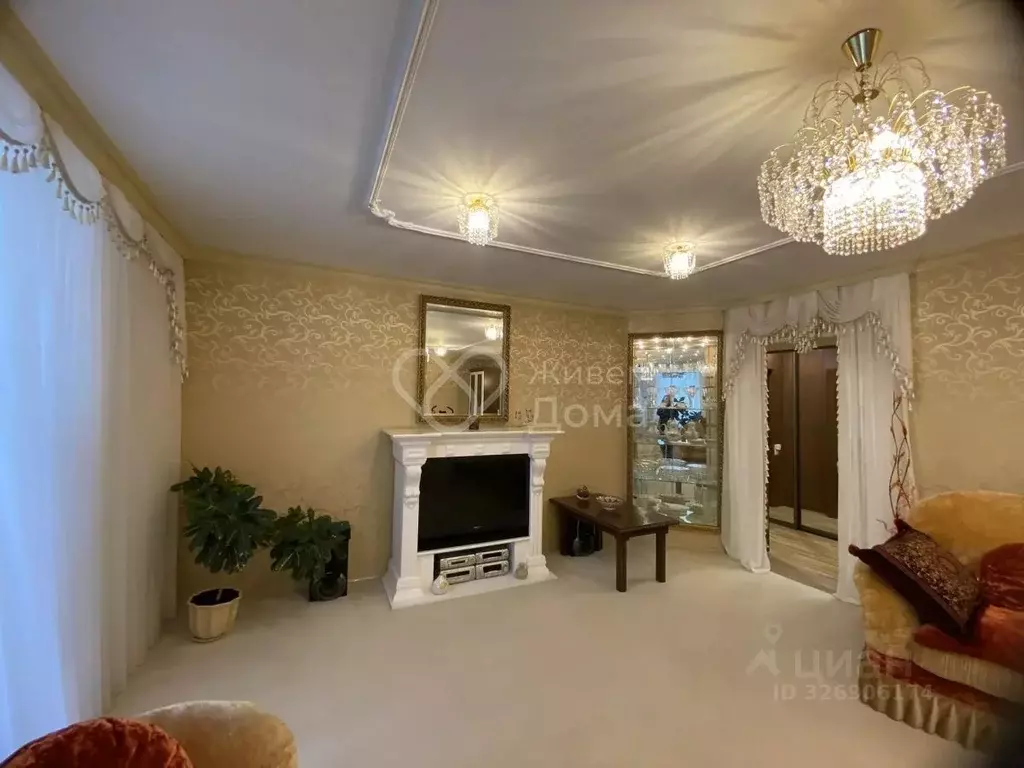 2-к кв. Волгоградская область, Волгоград Триумфальная ул., 13 (70.0 м) - Фото 2