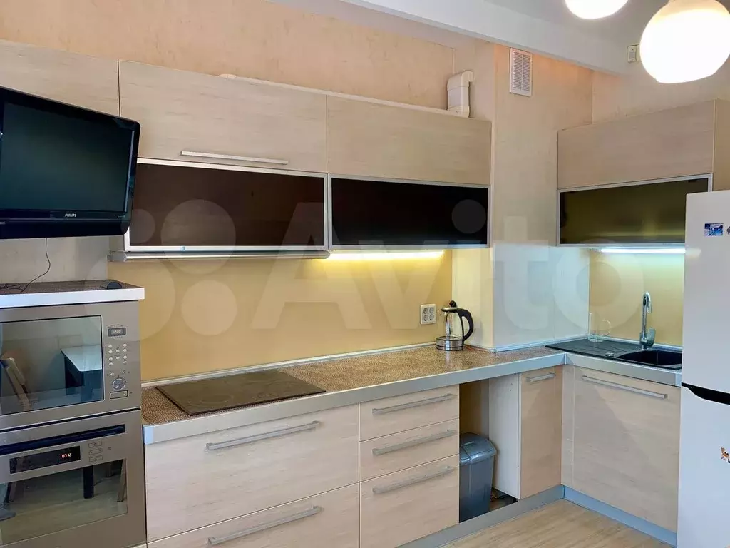 3-к. квартира, 100 м, 8/8 эт. - Фото 1
