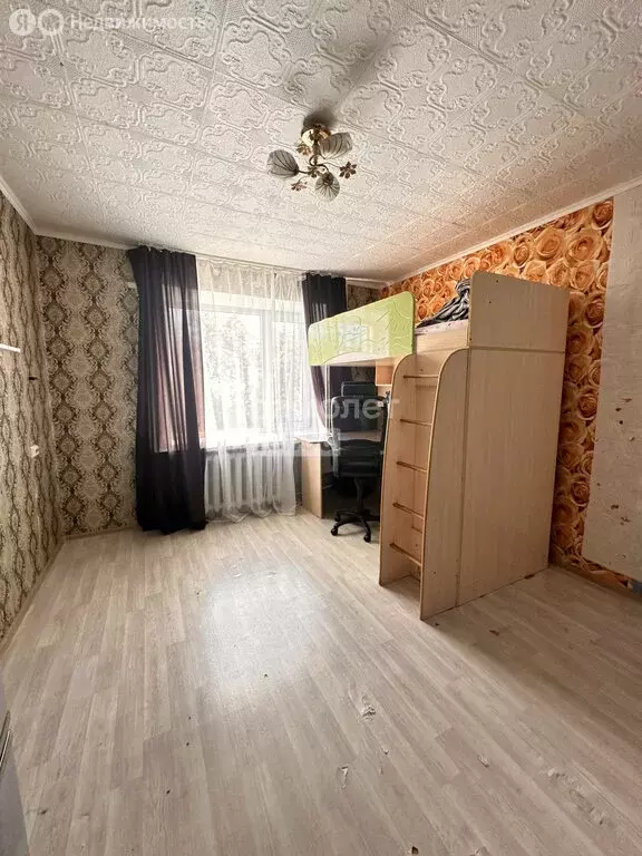 1к в 8-комнатной квартире (12.8 м) - Фото 0