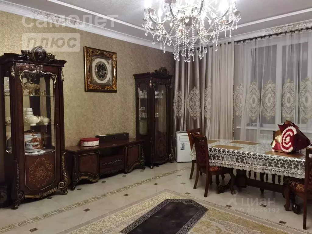 Дом в Чеченская республика, Грозный ул. Абдулкерима Тепсаева, 117 (320 ... - Фото 1