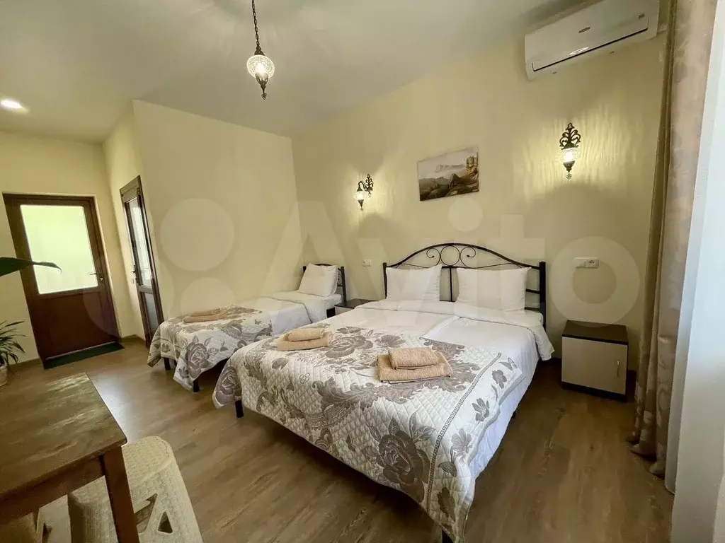 Комната 20 м, 2/2 эт. - Фото 1