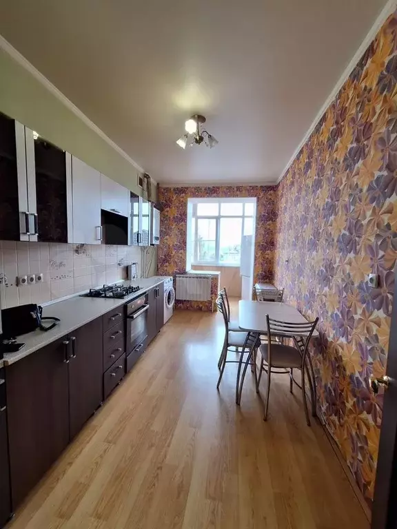 1-к. квартира, 42 м, 3/3 эт. - Фото 1