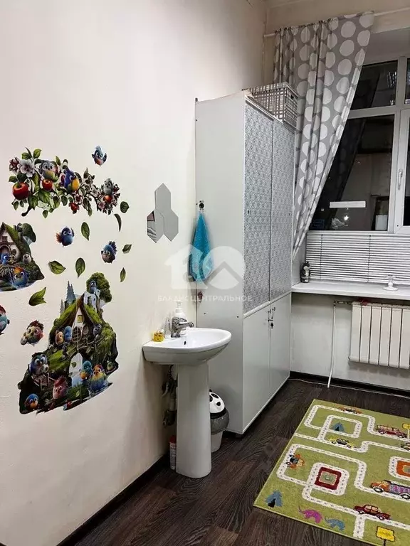 Офис в Новосибирская область, Новосибирск ул. Мичурина, 37 (11 м) - Фото 2