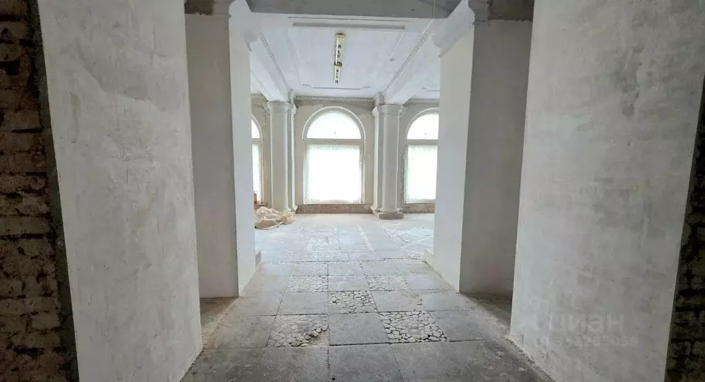 Помещение свободного назначения в Новгородская область, Великий ... - Фото 1